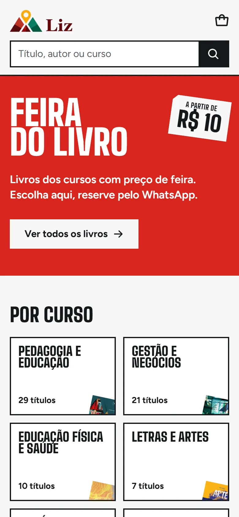 A abertura da Feira do Livro, com os livros por curso